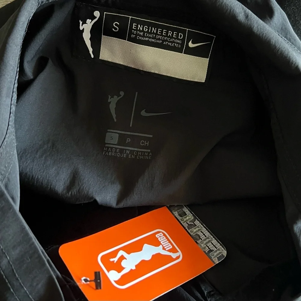 Nike WNBA Coverall Black Jumpsuit - Picture 8 of 9